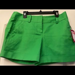 Vince camuto green casual shirt size 10
